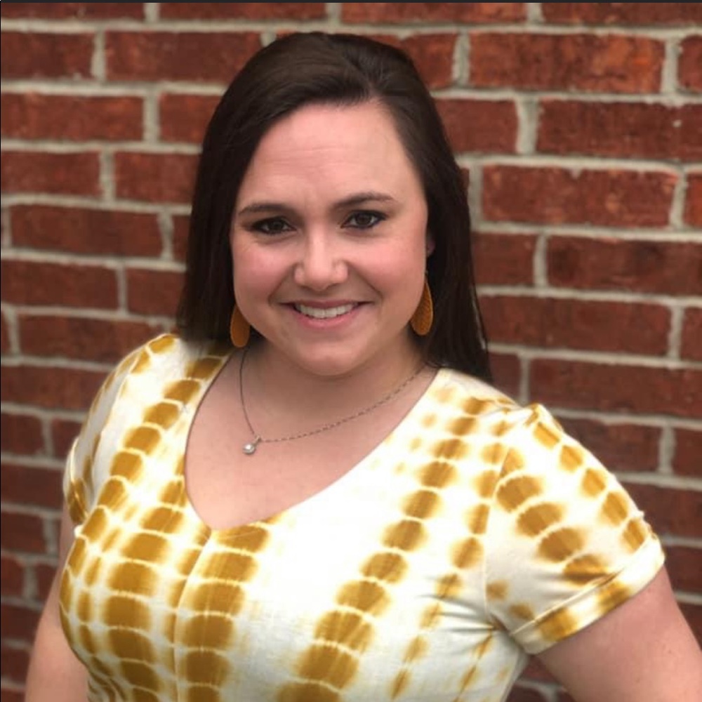 Meet your Posher, Nicole